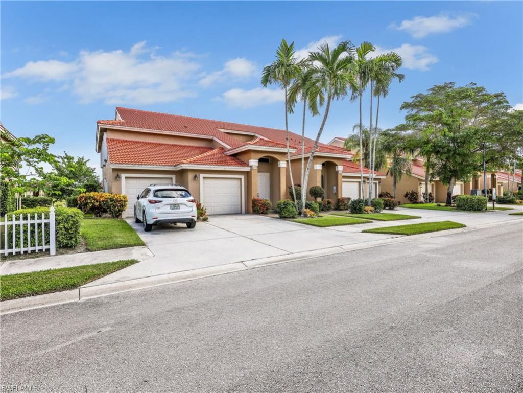 2535 Aspen Creek Ln , Unit 201, Naples, FL 34119 Photo