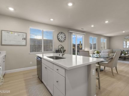 7195 Owl Vw Drive, Sparks, NV 89436 Photo
