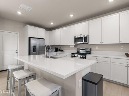 7195 Owl Vw Drive, Sparks, NV 89436 Photo