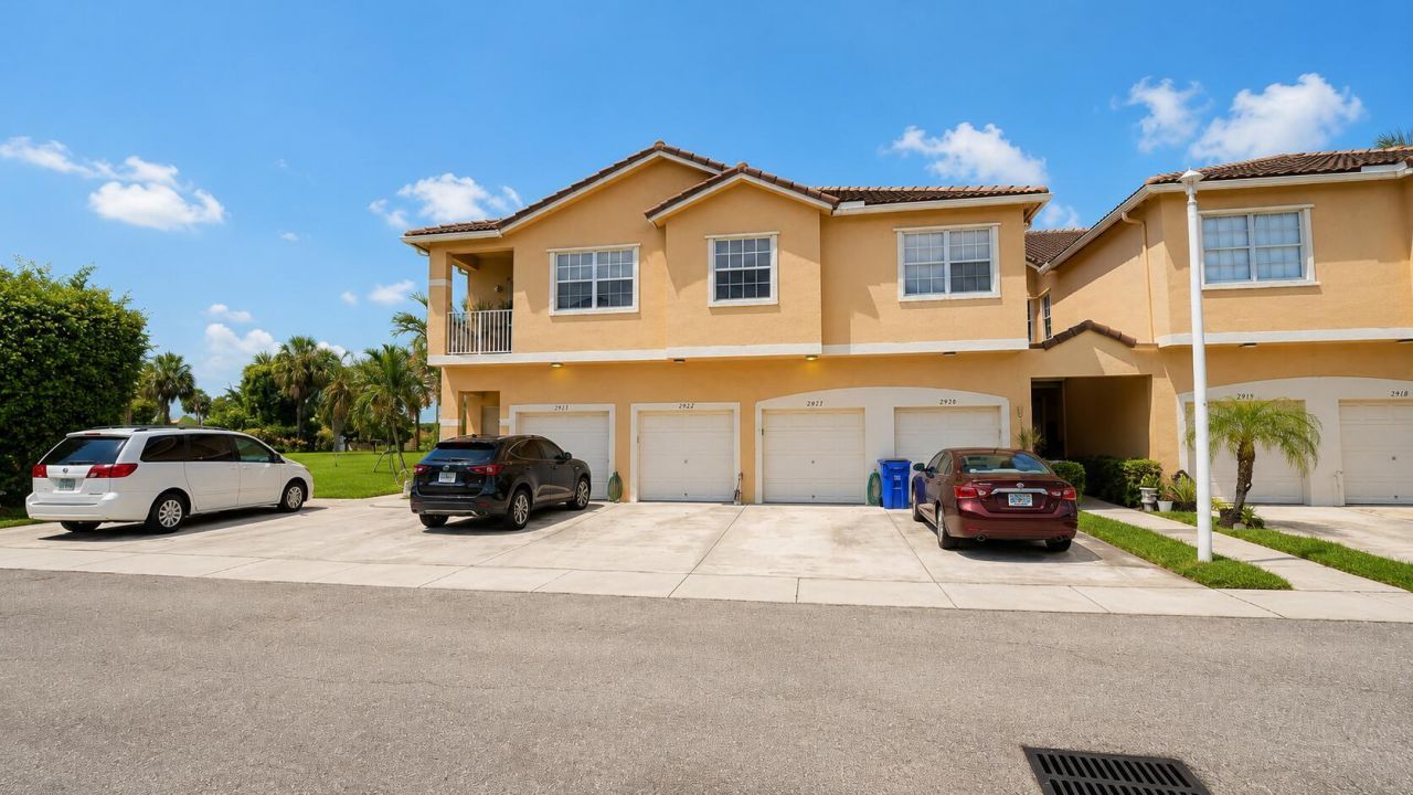 2927 Crestwood Terrace, Unit 7201, Margate, FL 33063 Photo