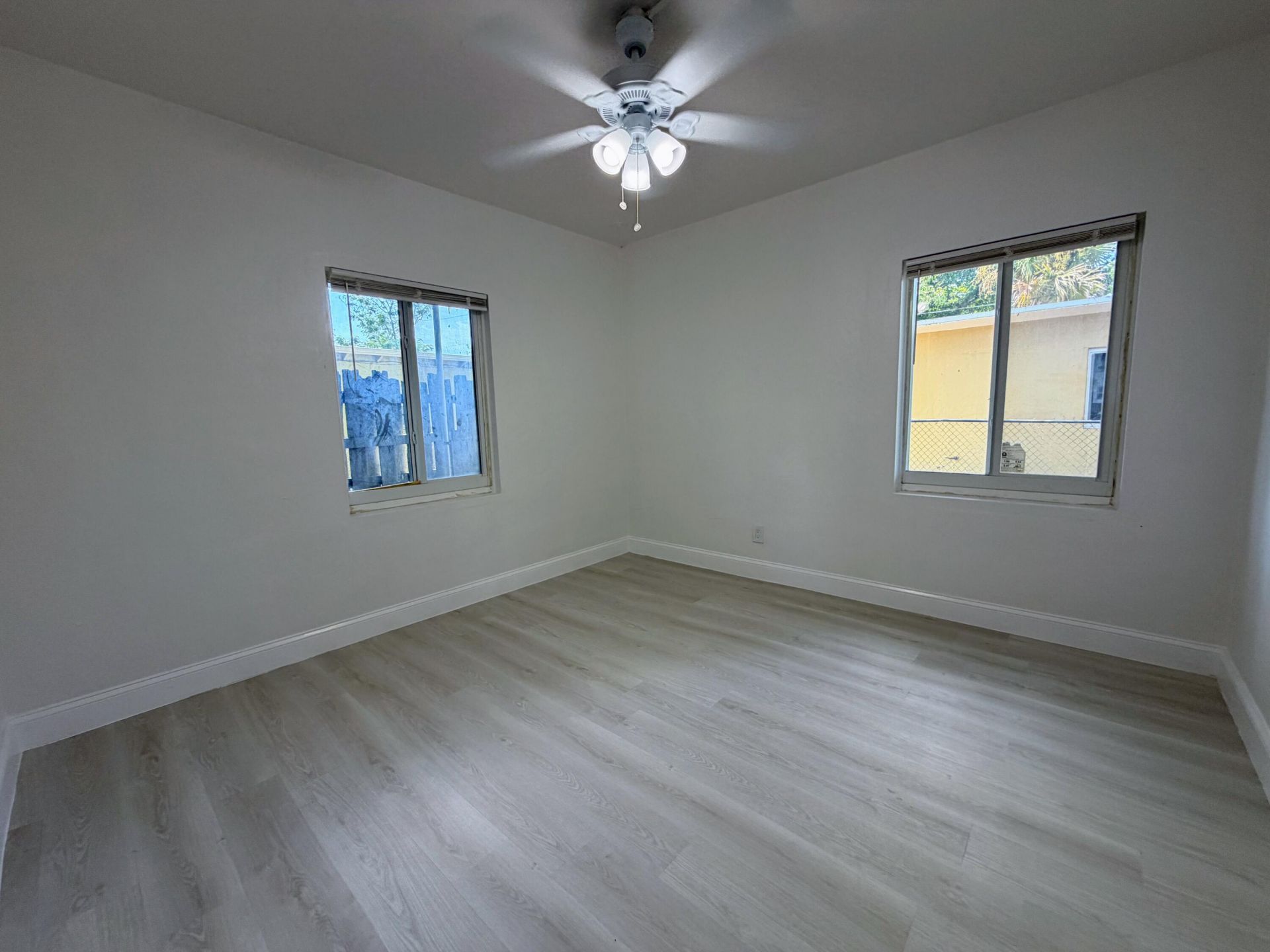716 NW 17th Avenue, Fort Lauderdale, FL 33311 Photo