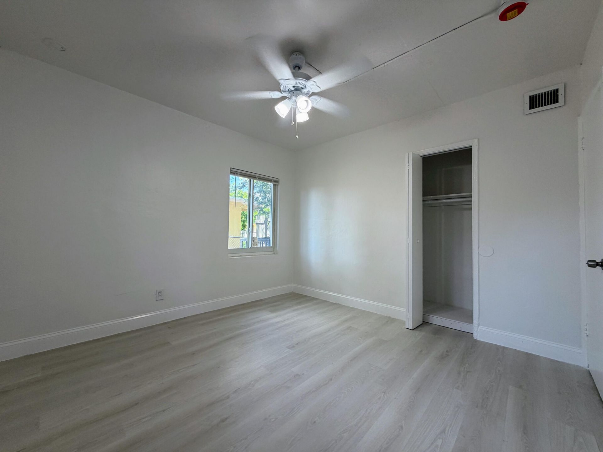 716 NW 17th Avenue, Fort Lauderdale, FL 33311 Photo