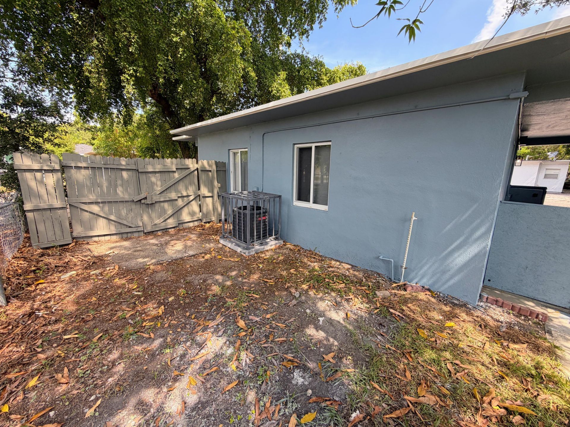 716 NW 17th Avenue, Fort Lauderdale, FL 33311 Photo