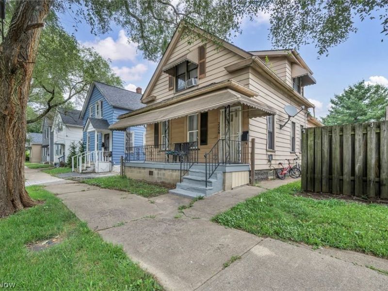 2259 W 67th Street, Cleveland, OH 44102 Photo 3