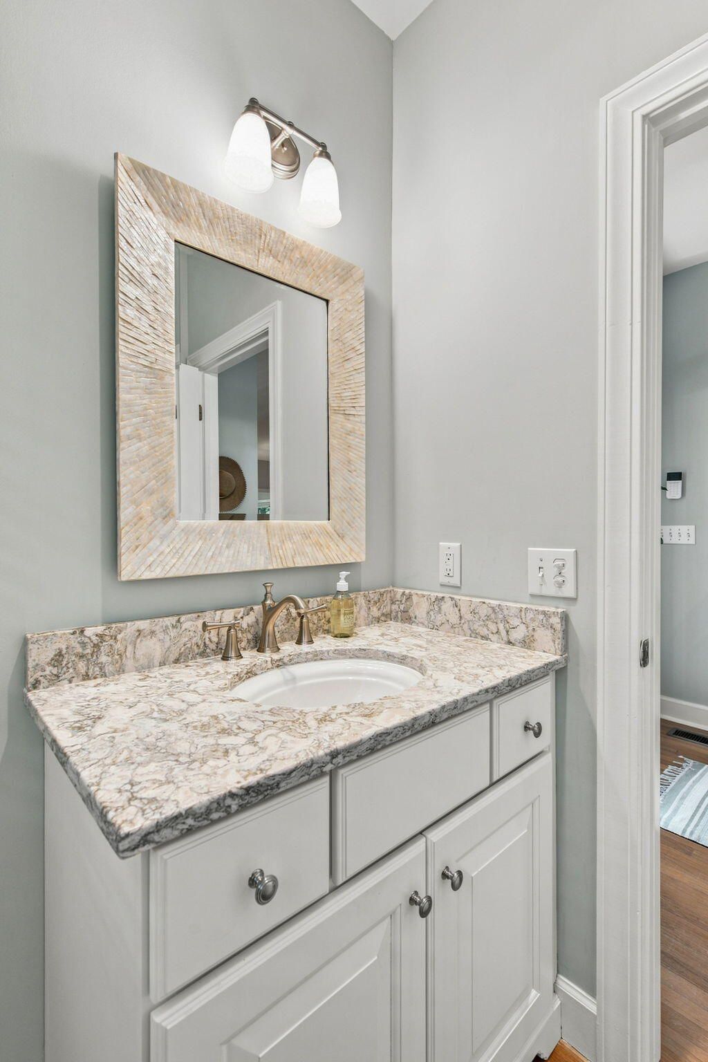 5823 Back Bay Drive Photo 8