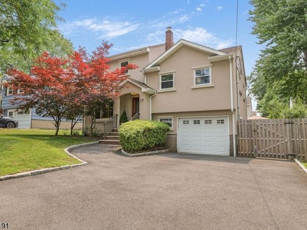 17 Westland Rd, Verona, NJ 07044