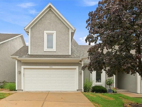 13644 W 58 Terrace, Shawnee, KS 66216