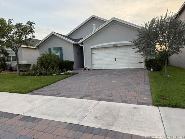 2890 NE Breezeway Circle , Jensen Beach, FL 34957