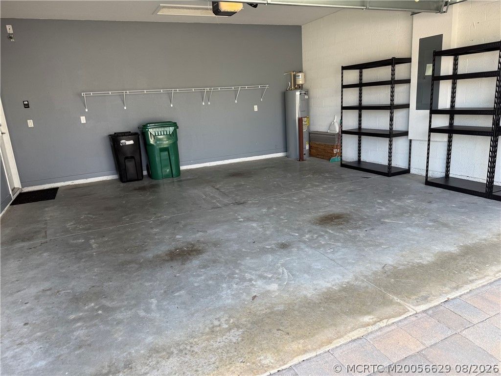 2890 NE Breezeway Circle , Jensen Beach, FL 34957 Photo