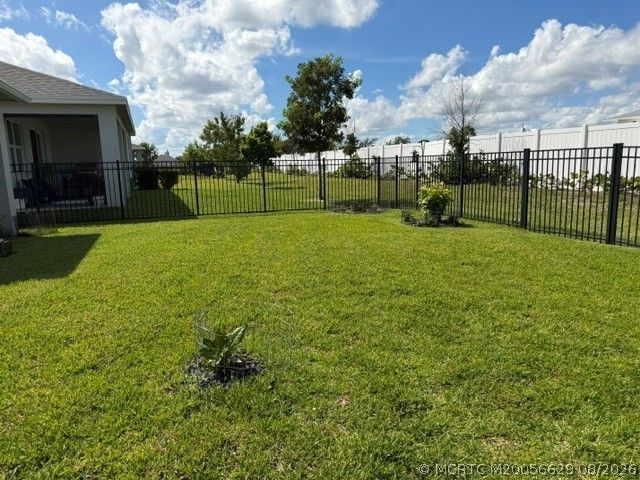 2890 NE Breezeway Circle, Jensen Beach, FL 34957 Photo
