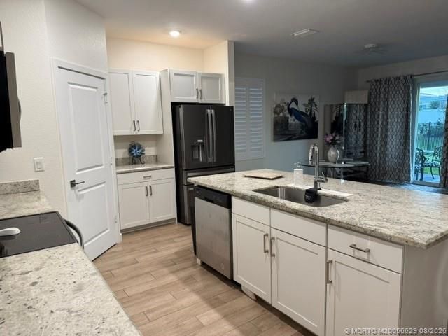 2890 NE Breezeway Circle , Jensen Beach, FL 34957 Photo