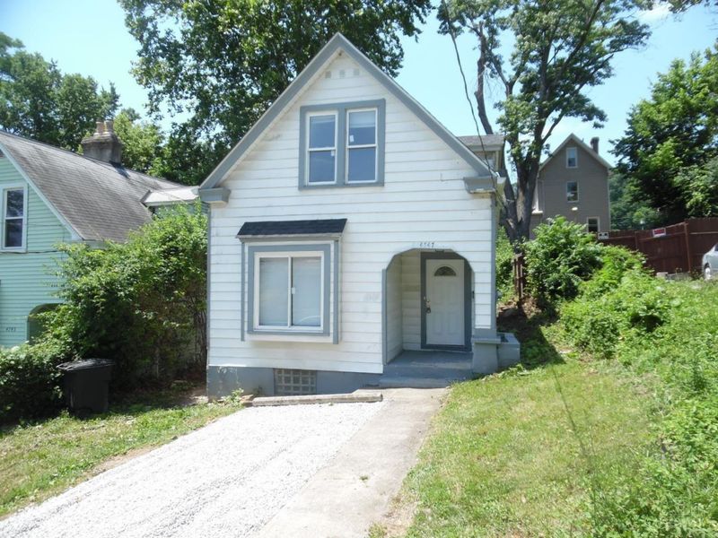 4747 Howard Avenue, Cincinnati, OH 45223 Photo 1