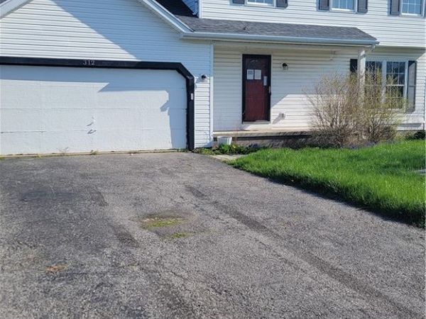 312 Chadlee Drive, Brockport, NY 14420