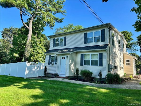 321 Canal Road , Unit 2nd floor, Port Jefferson, NY 11776