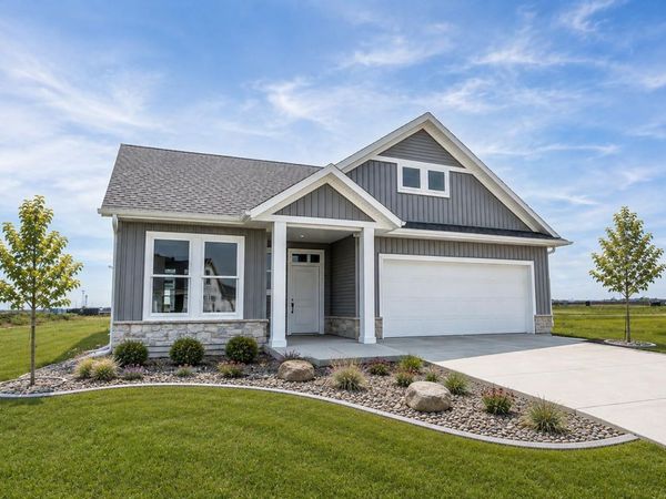 6532 Sun Valley Boulevard, Horace, ND 58047