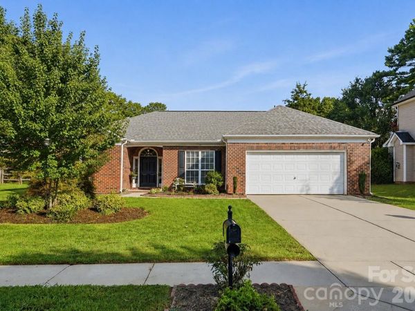 7877 Sedgebrook Drive E, Stanley, NC 28164