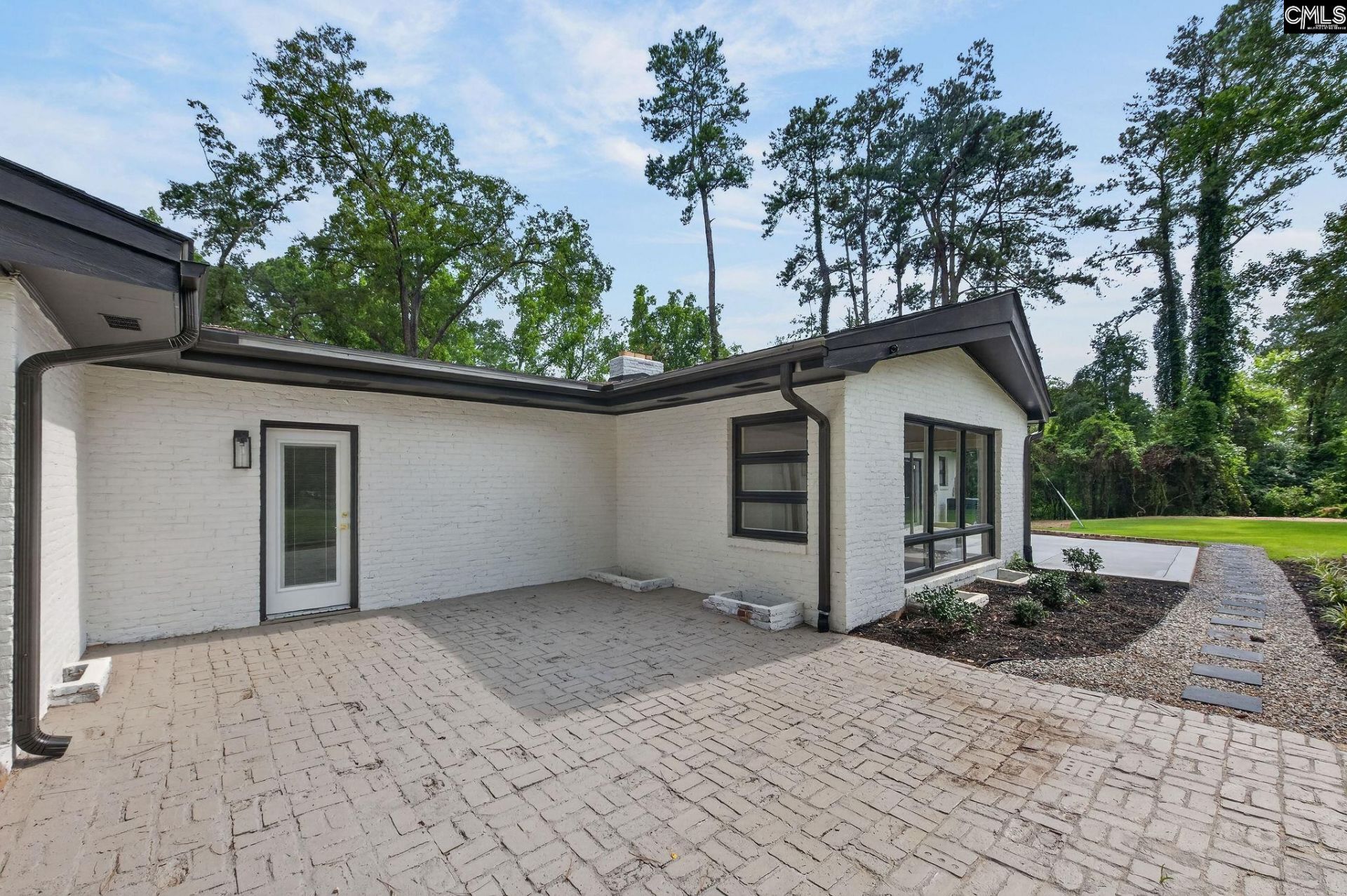 951 Hillsboro Road  Photo 43