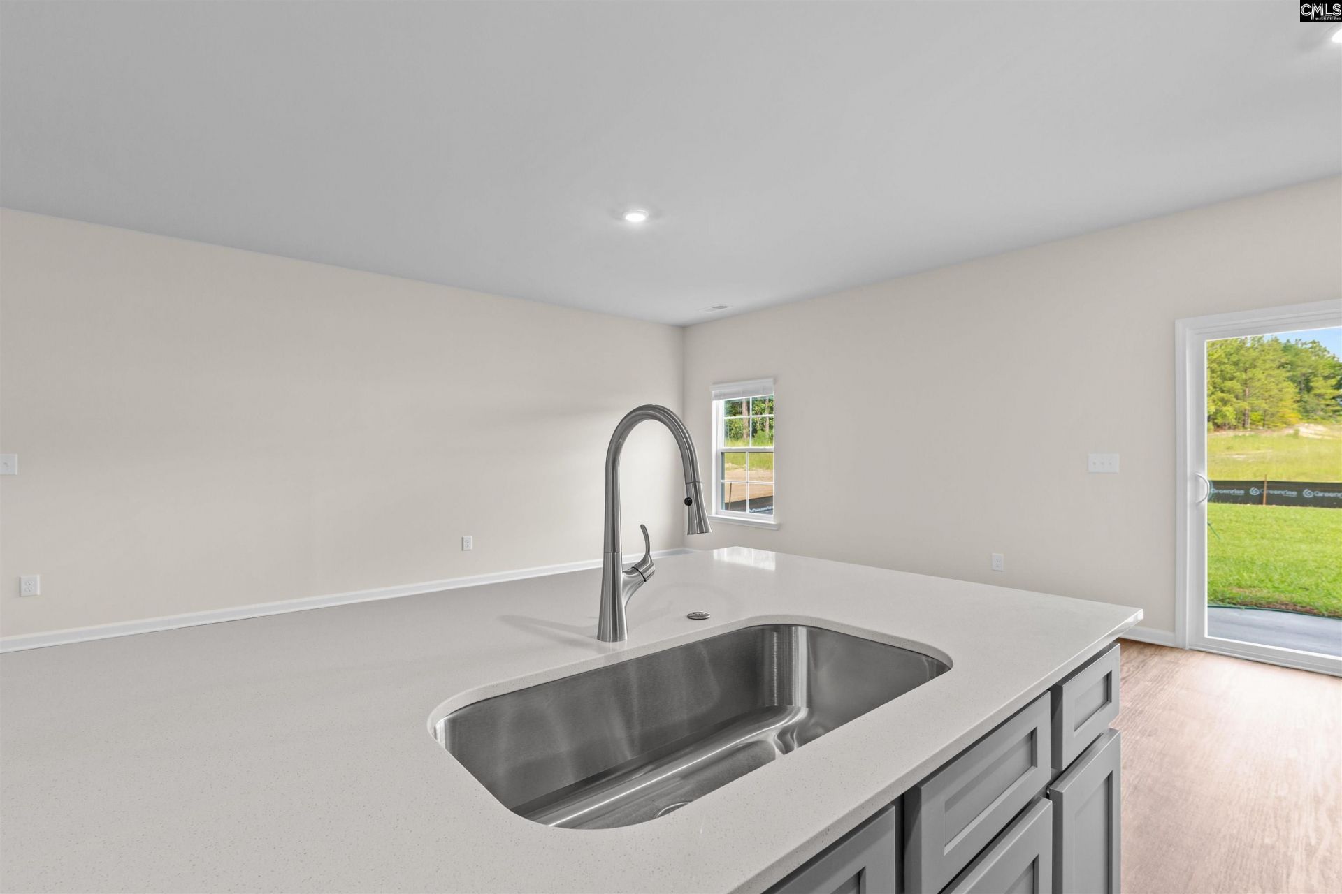 275 South Lake Court  Photo 8