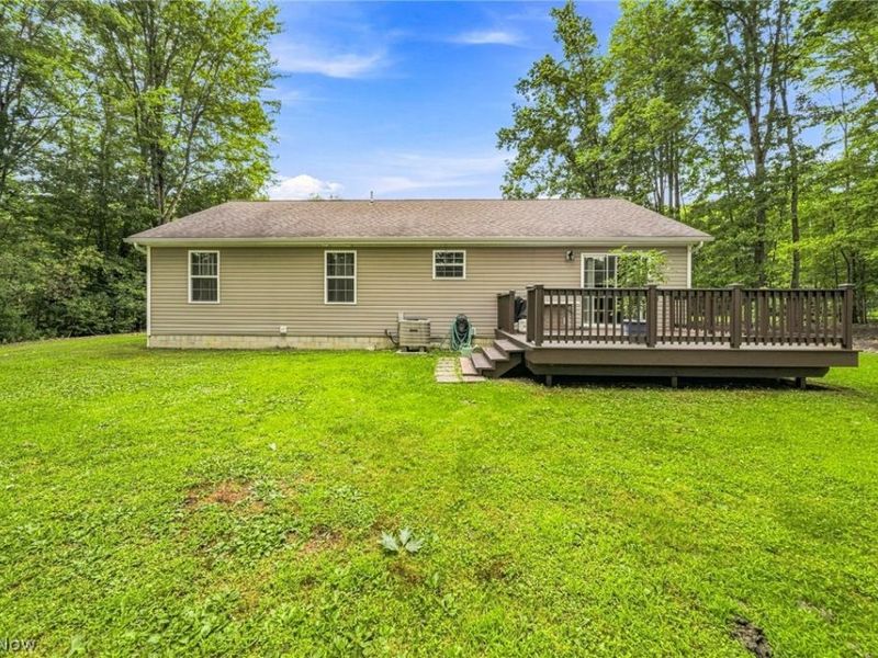 2043 N Park Lane, Roaming Shores, OH 44084 Photo 10