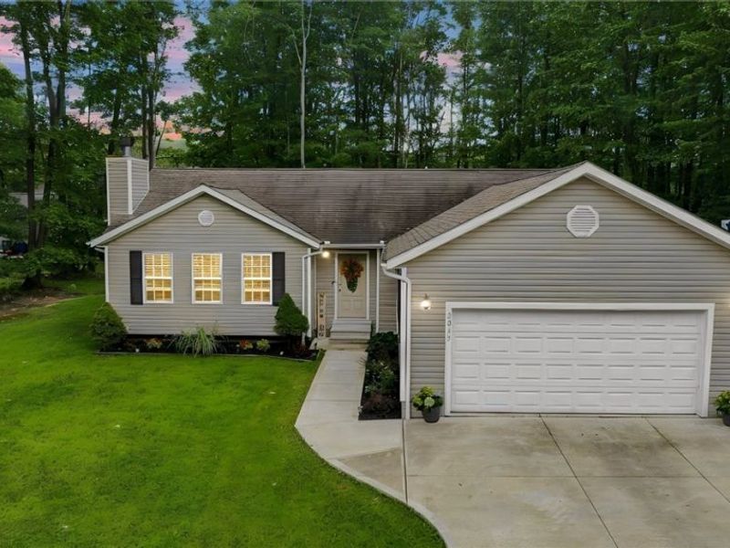 2043 N Park Lane, Roaming Shores, OH 44084 Photo 2