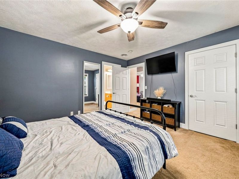 2043 N Park Lane, Roaming Shores, OH 44084 Photo 31
