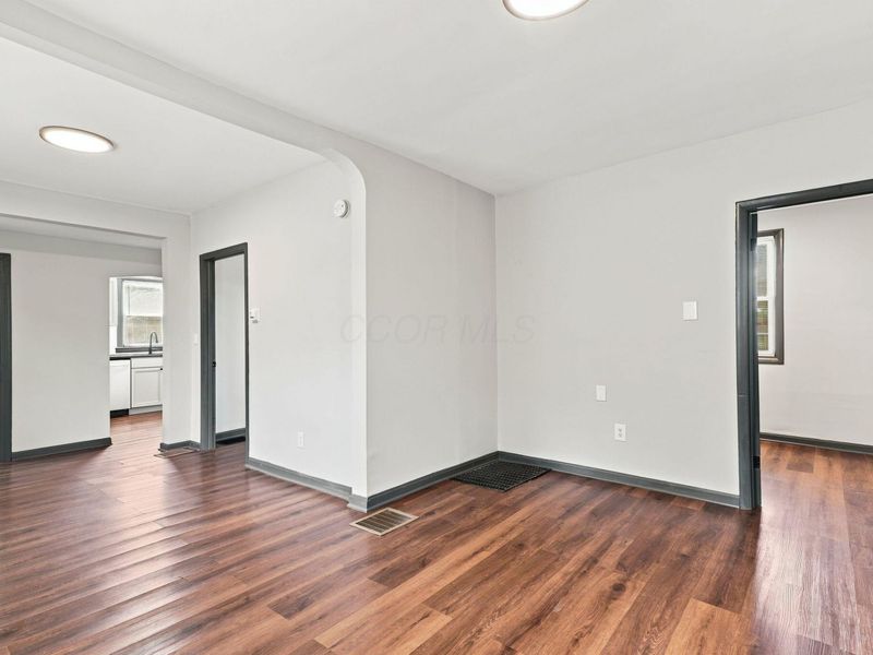 249 S Central Avenue , Columbus, OH 43223 Photo 11