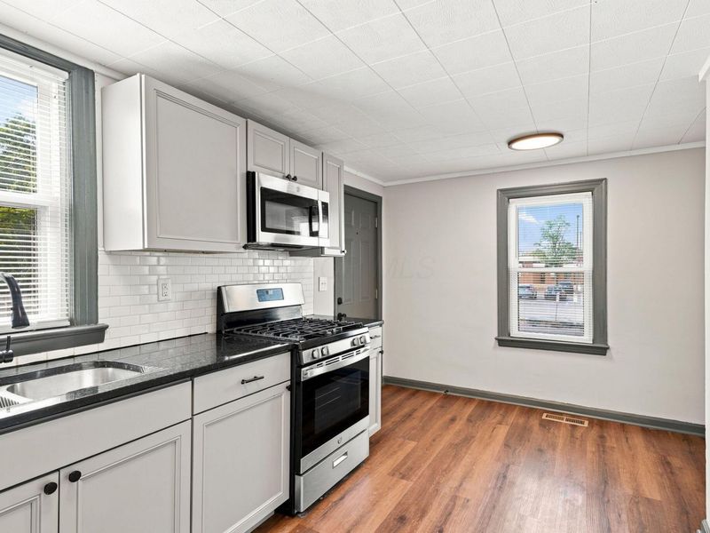 249 S Central Avenue , Columbus, OH 43223 Photo 15
