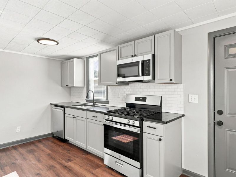 249 S Central Avenue , Columbus, OH 43223 Photo 17