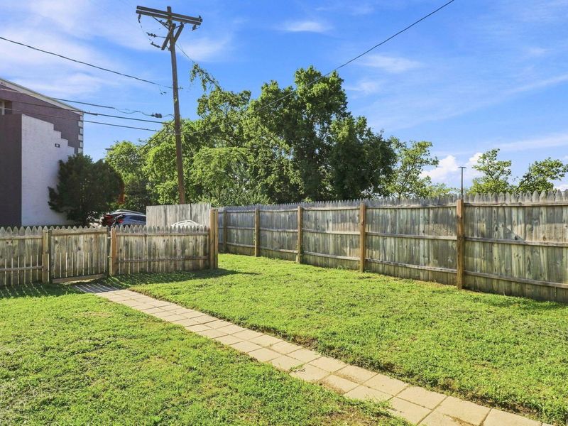 249 S Central Avenue , Columbus, OH 43223 Photo 33