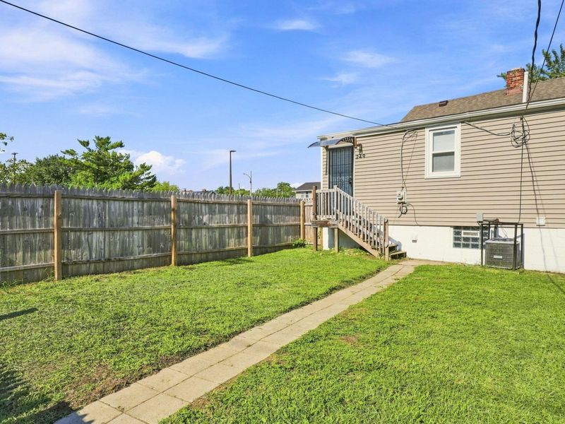 249 S Central Avenue , Columbus, OH 43223 Photo 34