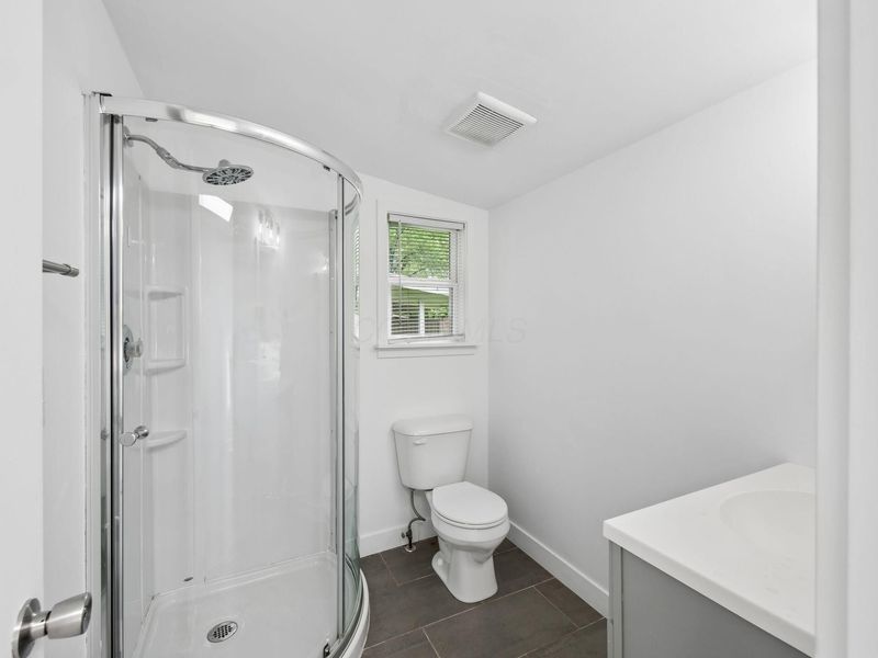 2450 Bristol Road , Columbus, OH 43221 Photo 16