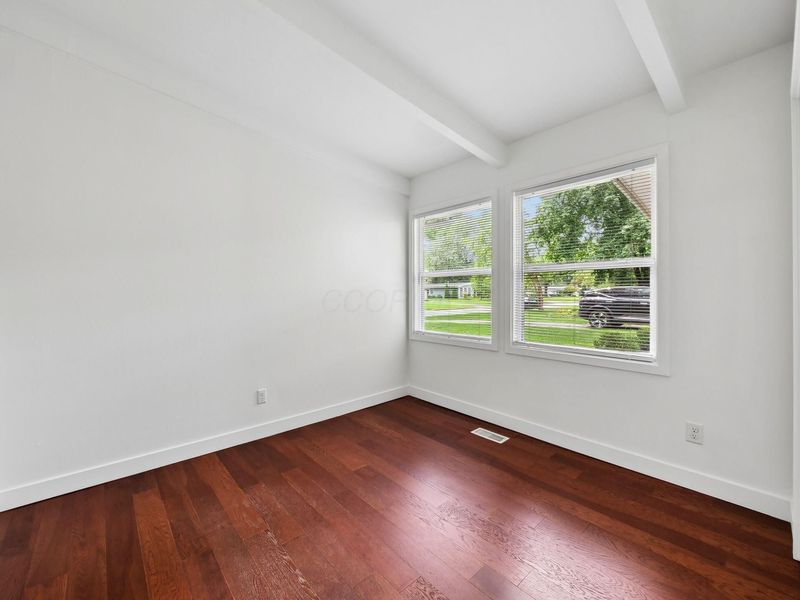 2450 Bristol Road , Columbus, OH 43221 Photo 18