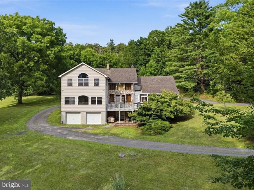 3381 Turkey Road , Stroudsburg, PA 18360 Main Photo