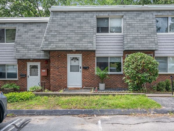 141 Thissell Ave, Unit 26, Dracut, MA 01826