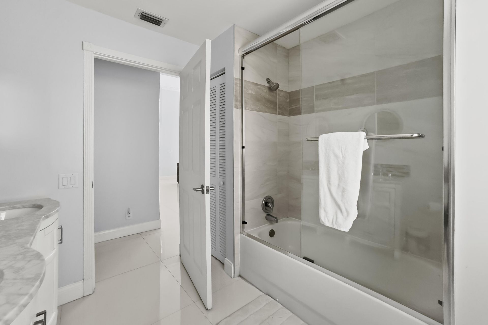 15622 Cypress Park Drive, Wellington, FL 33414 Photo