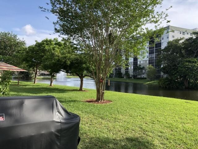 2236 N Cypress Bend Drive, Unit 106, Pompano Beach, FL 33069 Photo