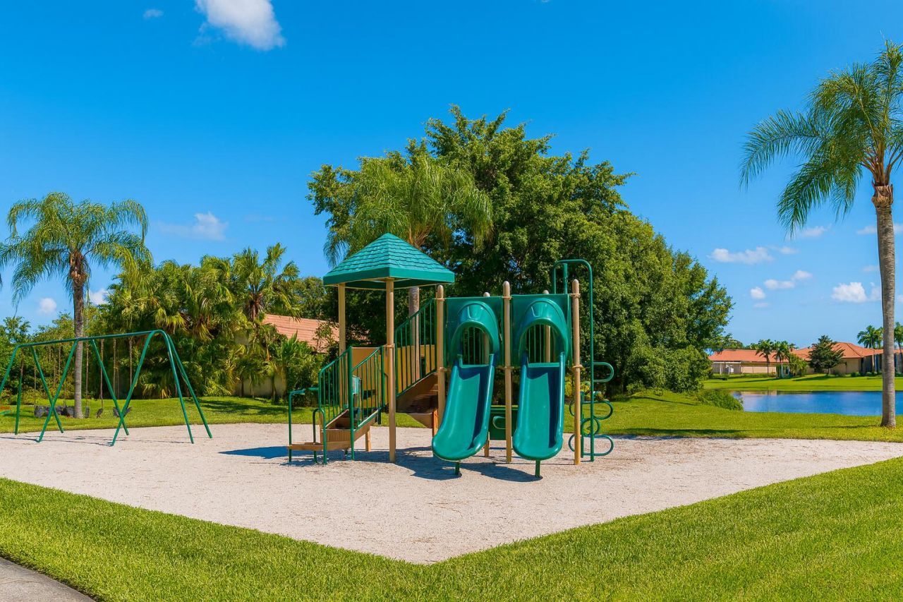 1251 SW Briarwood Drive, Port Saint Lucie, FL 34986 Photo