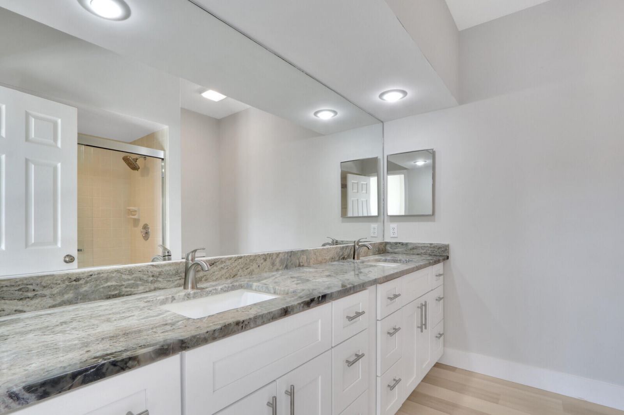 7340 Pine Creek Way, Port Saint Lucie, FL 34986 Photo
