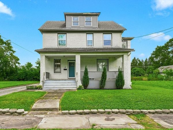 25 Russell Avenue , Niles, OH 44446