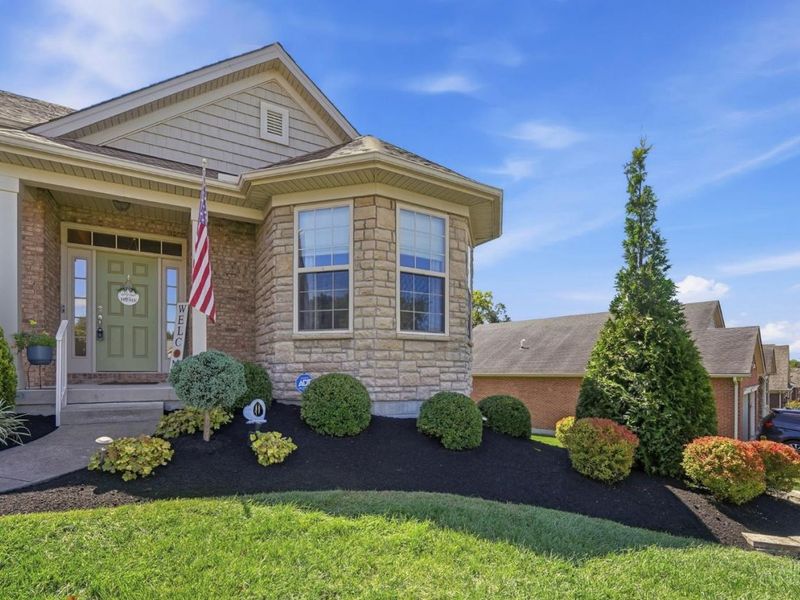 3042 Fiddlers Ridge Drive, Cincinnati, OH 45248 Photo 4