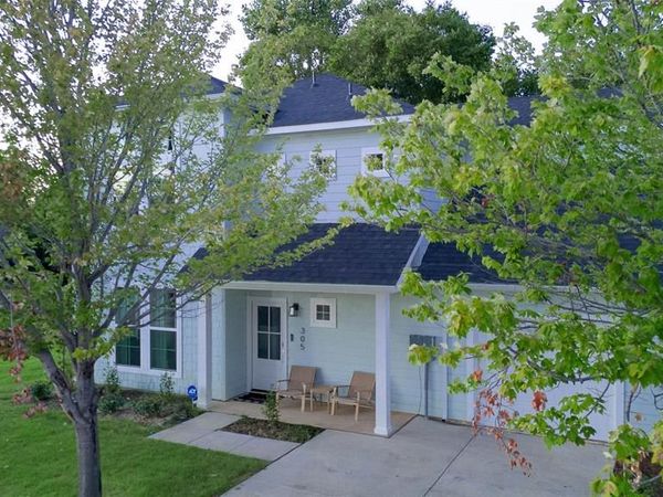 305 Jefferson Street , Arlington, TX 76012