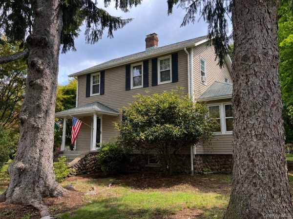 264 Ehrhardt Road, Pearl River, NY 10965