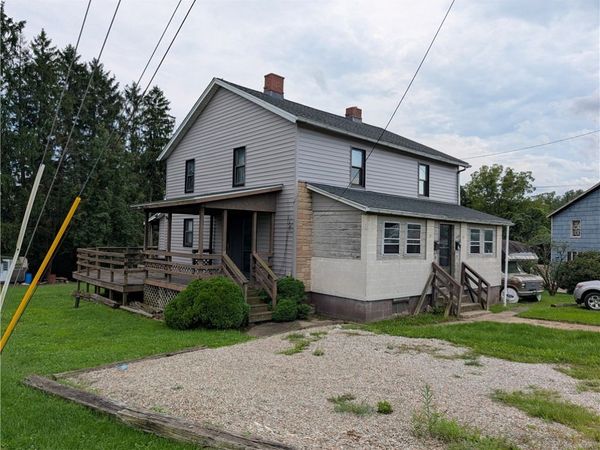 23 Jamison St, Uniontown, PA 15401