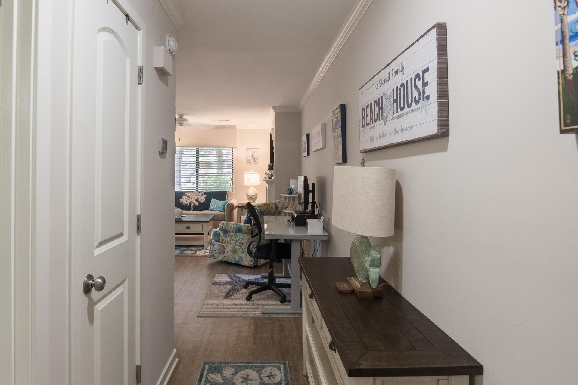 305 Myrtlewood Ct. Photo 6