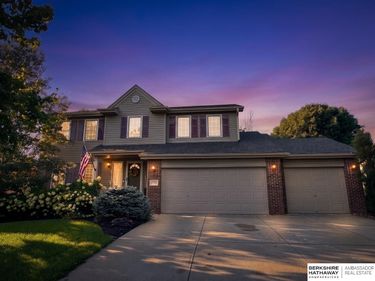 17303 J Street, Omaha, NE 68135