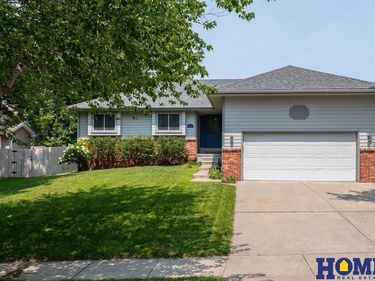 2240 Philadelphia Drive, Lincoln, NE 68521