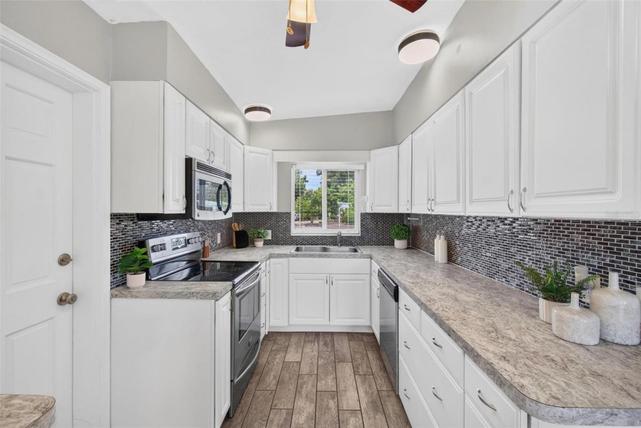 5520 8th Avenue N, Saint Petersburg, FL 33710 Photo