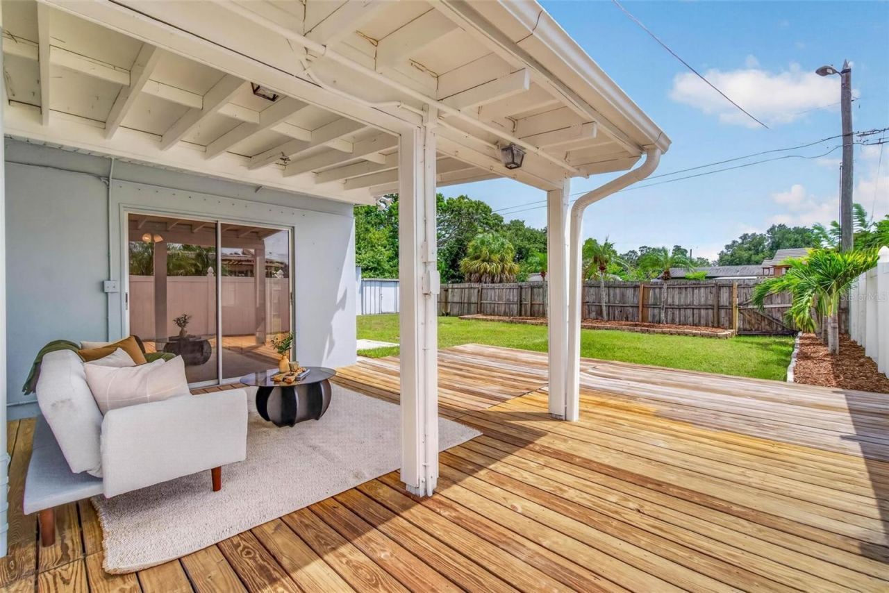 5520 8th Avenue N, Saint Petersburg, FL 33710 Photo