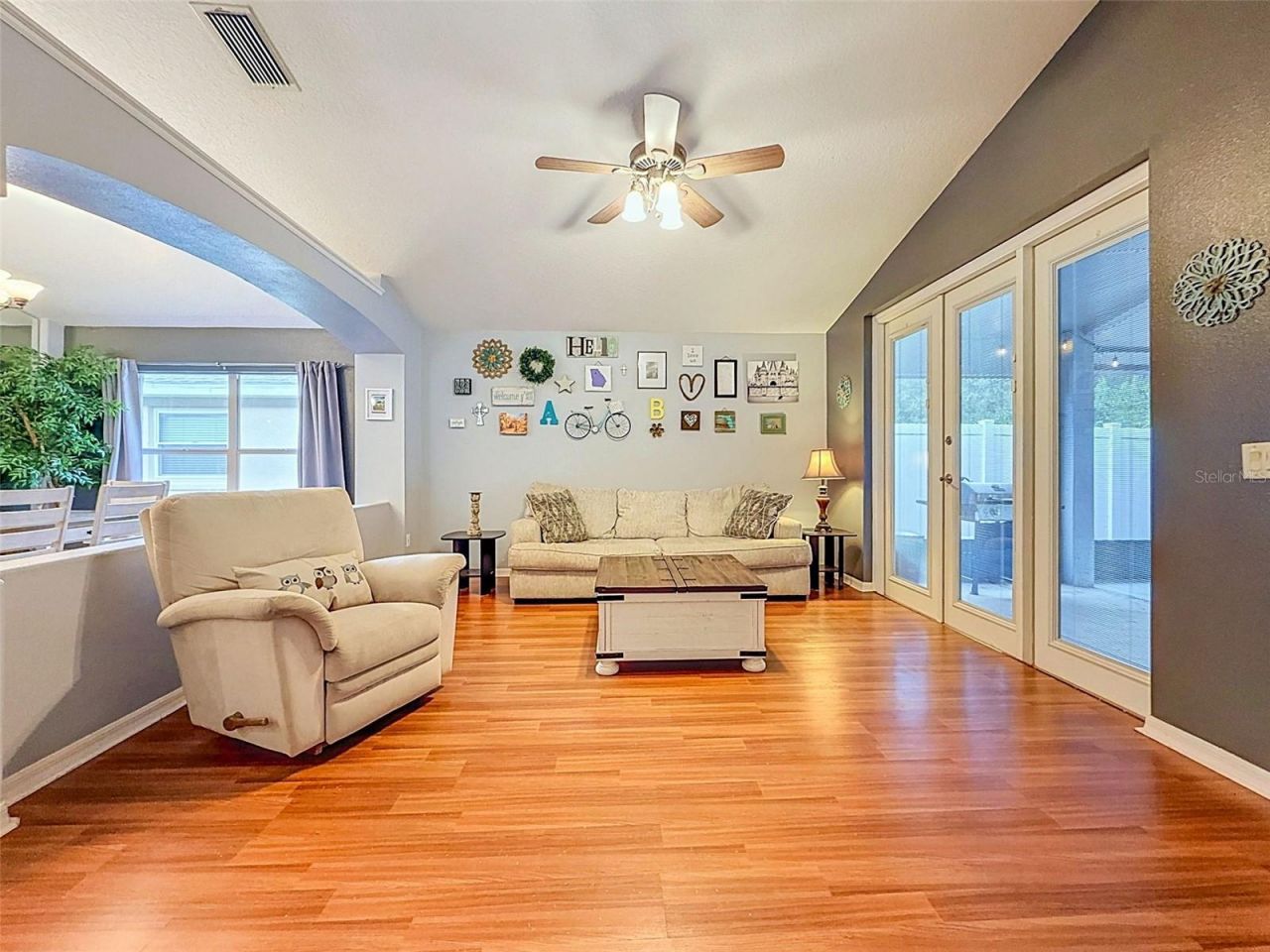 5720 Hawklake Rd , Lithia, FL 33547 Photo