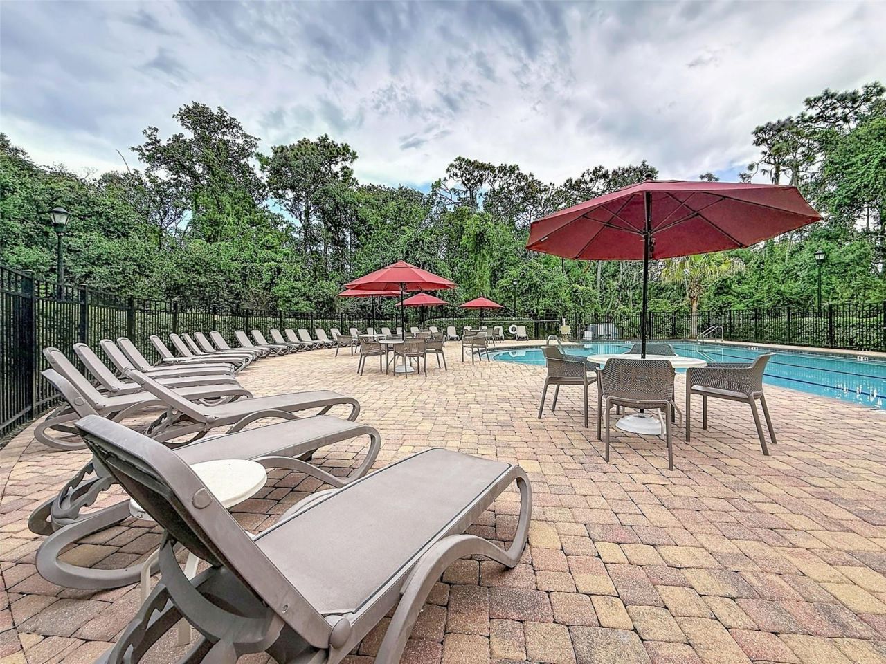 5720 Hawklake Rd , Lithia, FL 33547 Photo